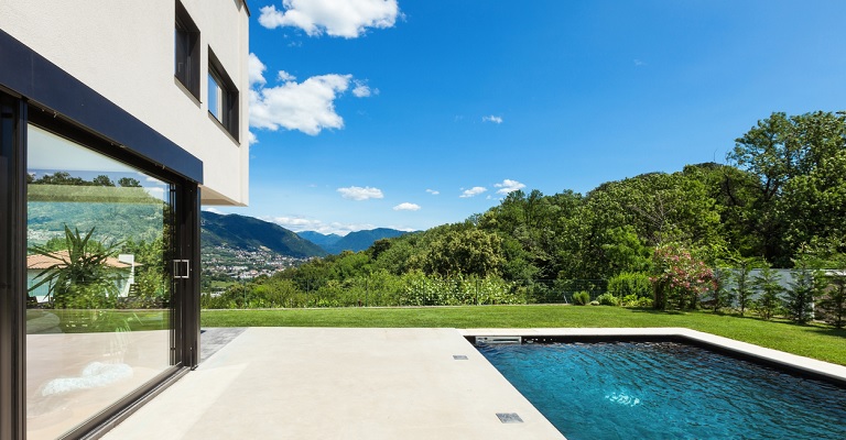 Venta propiedades de lujo: asignatura pendiente para el 48% de los profesionales inmobiliarios