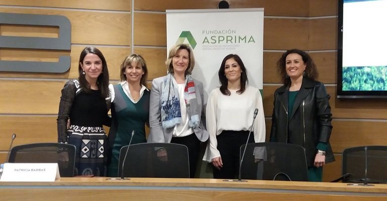 Fotocasa modera una mesa debate sobre el papel de la mujer en el sector inmobiliario