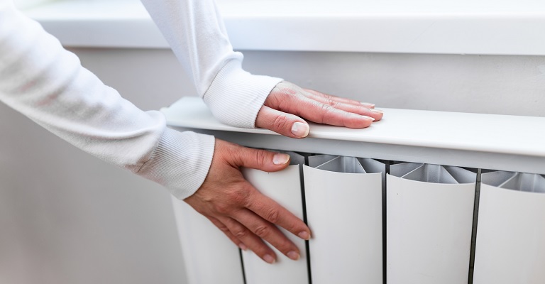 Seis de cada 10 españoles consideran que las viviendas energéticamente eficientes reducen la factura de luz y gas