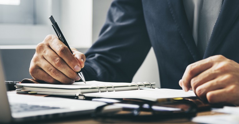 Cómo crear un plan de analítica digital utilizando la inteligencia artificial en tu agencia inmobiliaria