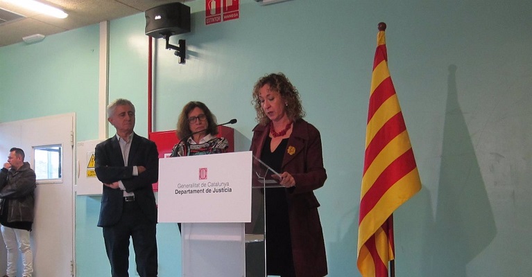 Cataluña baja de diez a cinco los inmuebles para ser considerado gran tenedor
