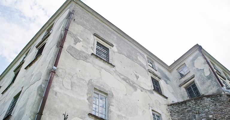 Andimac propone sancionar a los ayuntamientos que no rehabiliten edificios