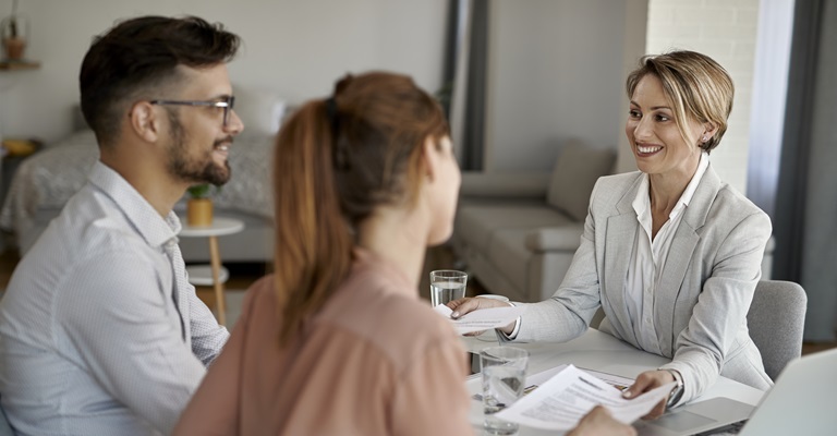 Qué debes saber sobre el contrato de intermediación inmobiliaria