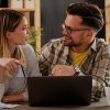 Los españoles destinaron el 43% de su salario al pago del alquiler en 2023, dos puntos más que el año anterior