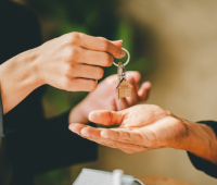 desequilibrio oferta y demanda vivienda compra
