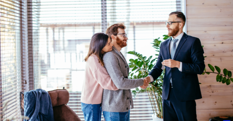 agentes inmobiliarios