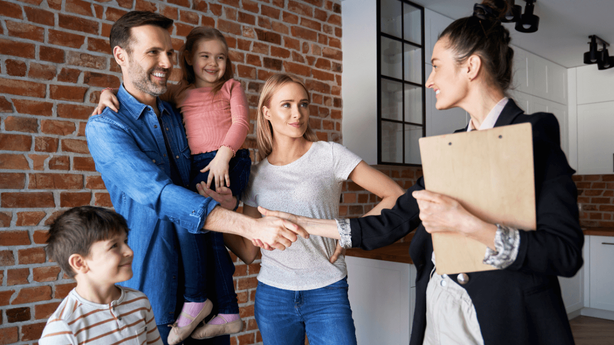 agentes inmobiliarios