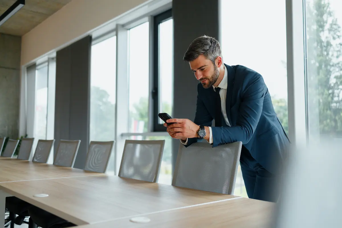 consultar redes sociales trabajo sector inmobiliario