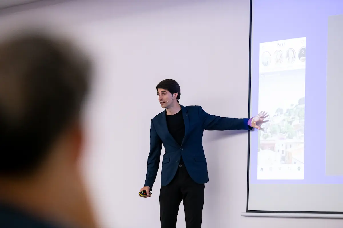 C&oacute;mo captar inmuebles con redes sociales sin convertir tus perfiles en un escaparate vac&iacute;o